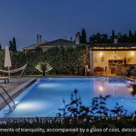 Lägenhetshotell Cha Nanakas Village 3*